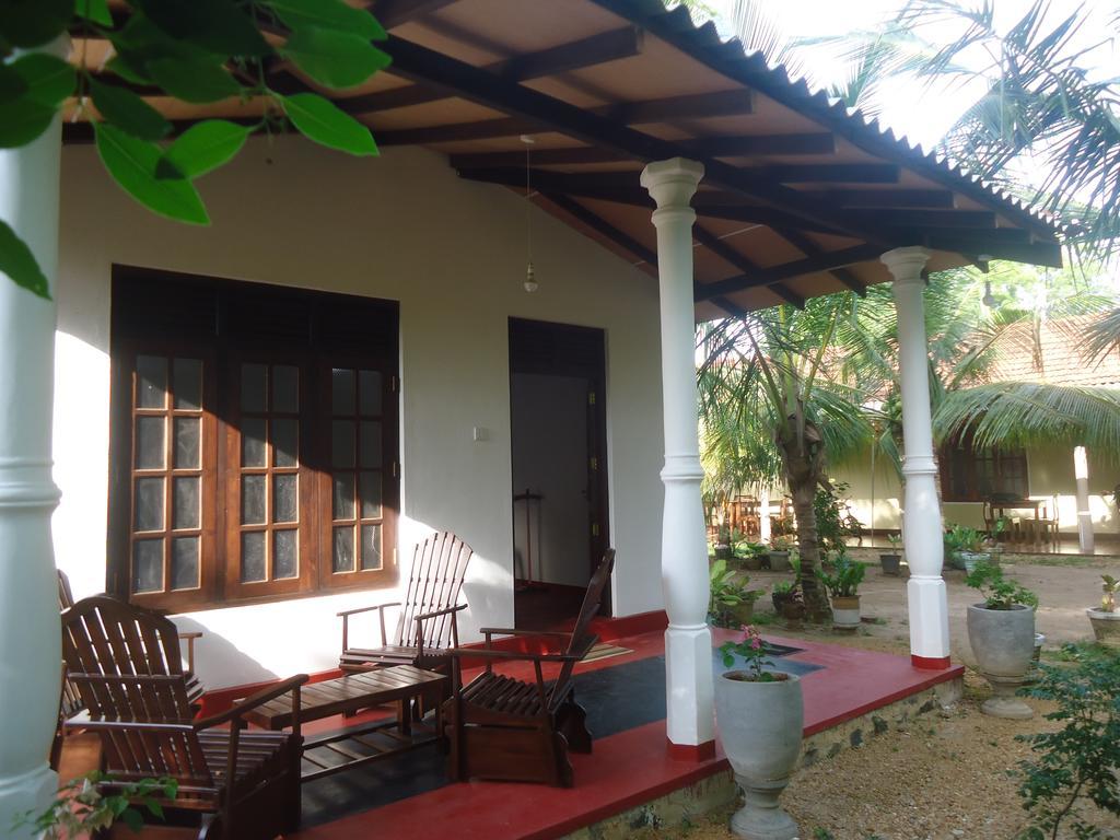 Bay Hill Guest House Tangalle Exterior foto